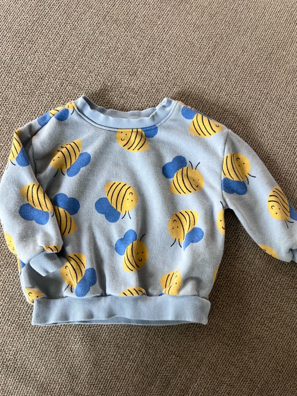 Old Navy Bumblebee Crewneck Sweatshirt